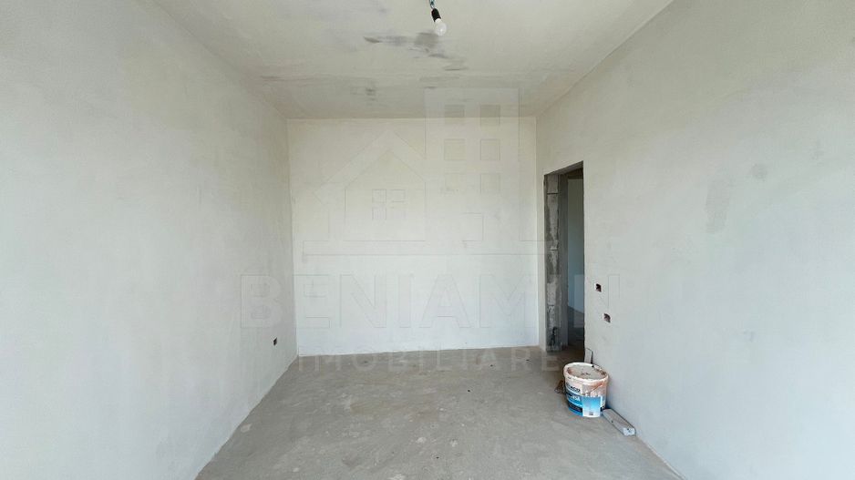 Casa-5 camere-P+1+P-147mp utili-600mp teren-Utilitati-Sanpetru - Poză 8