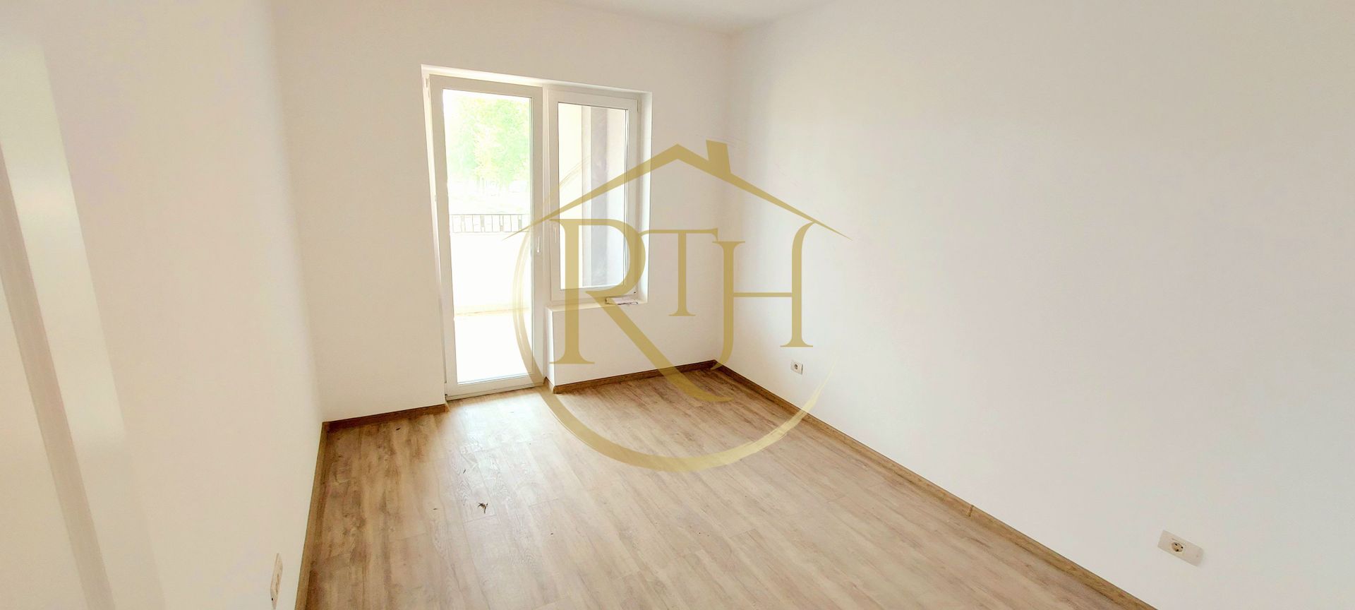 Oferim spre vanzare, apartament cu 2 camere, decomandate, Giroc - Poză 7