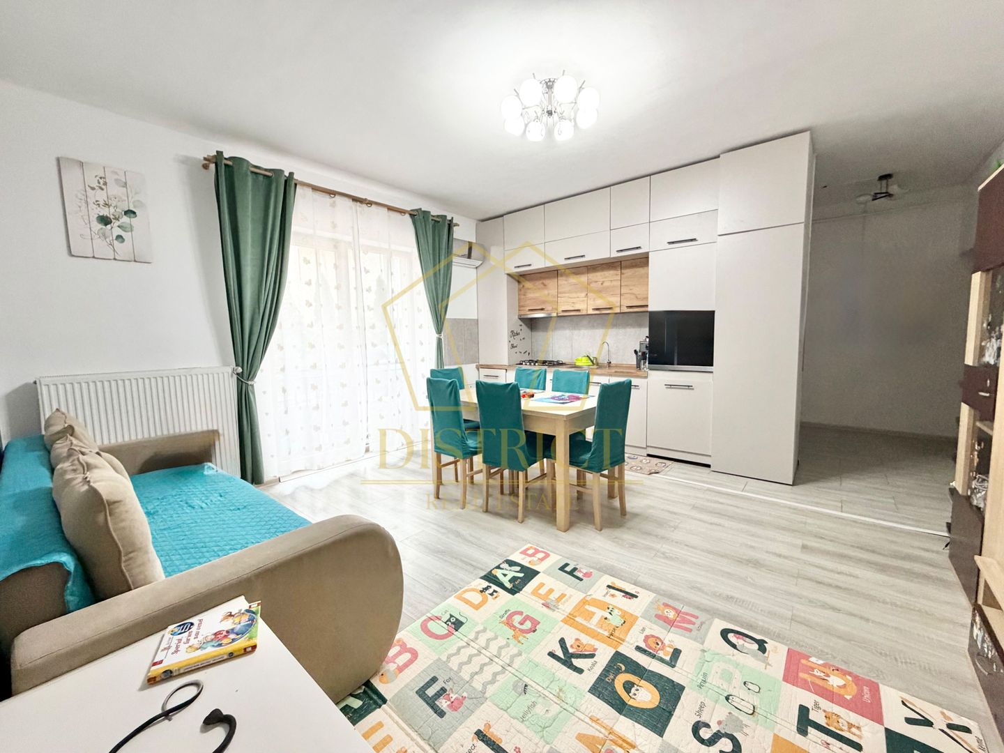 Apartament cu 2 camere mobilat la parter in Giroc, zona planetelor la asfalt. - Poză 1