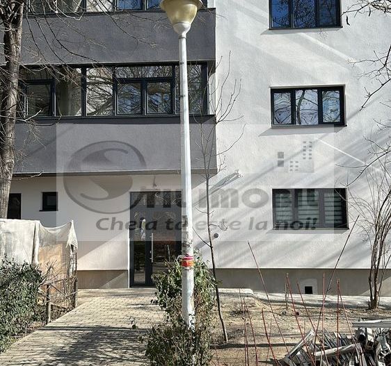 Apartament 2 camere decomandat 65mp str. Oancea - Poză 1
