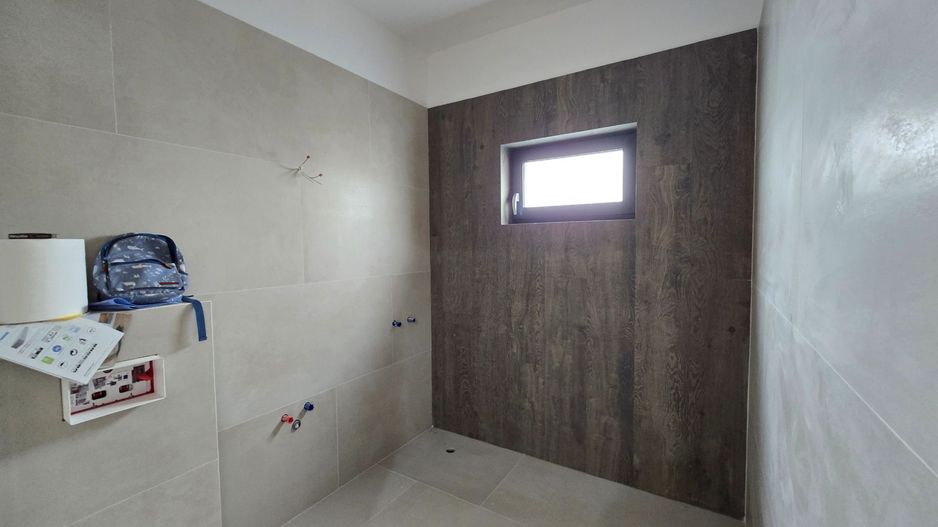 1/2 Duplex pe parter,predare la cheie  , 3 dormitoare, Zona Metro 2, Comision 0% - Poză 12