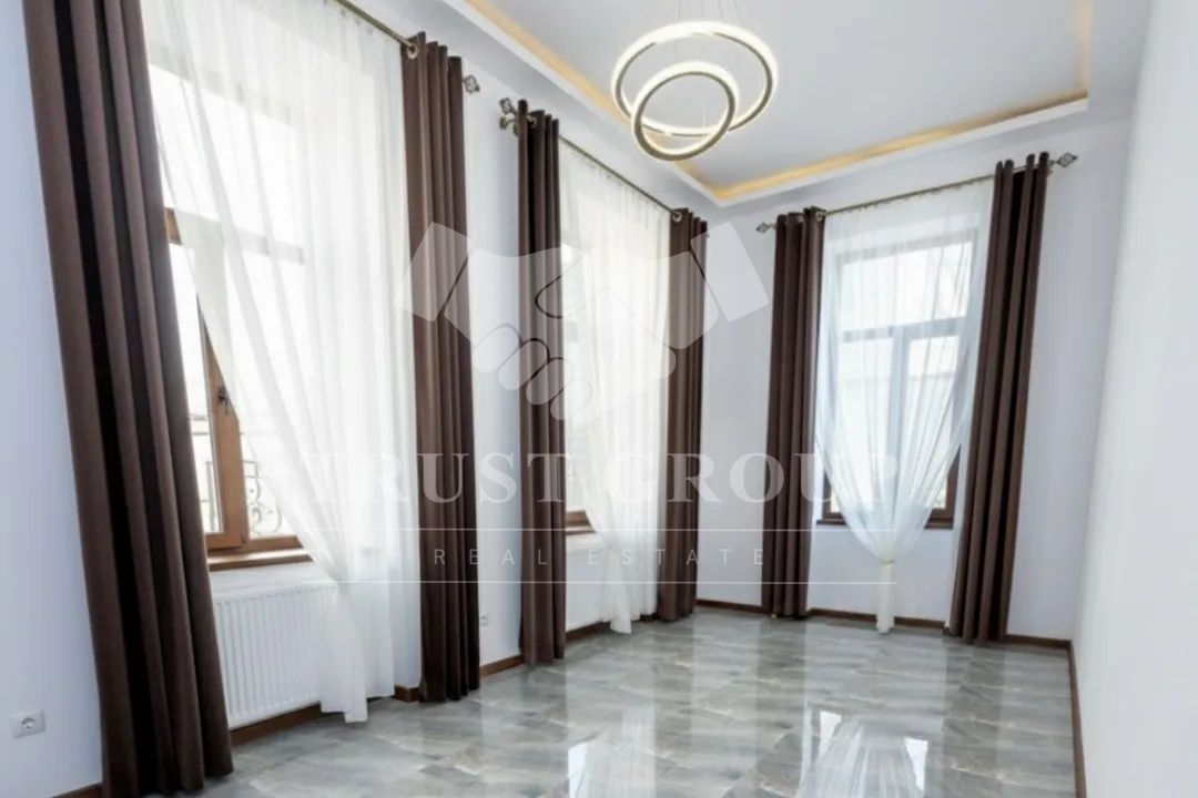 Apartament in vila- Unirii, str George Georgescu | Curte 70mp | Pivnita & Pod - Poză 5