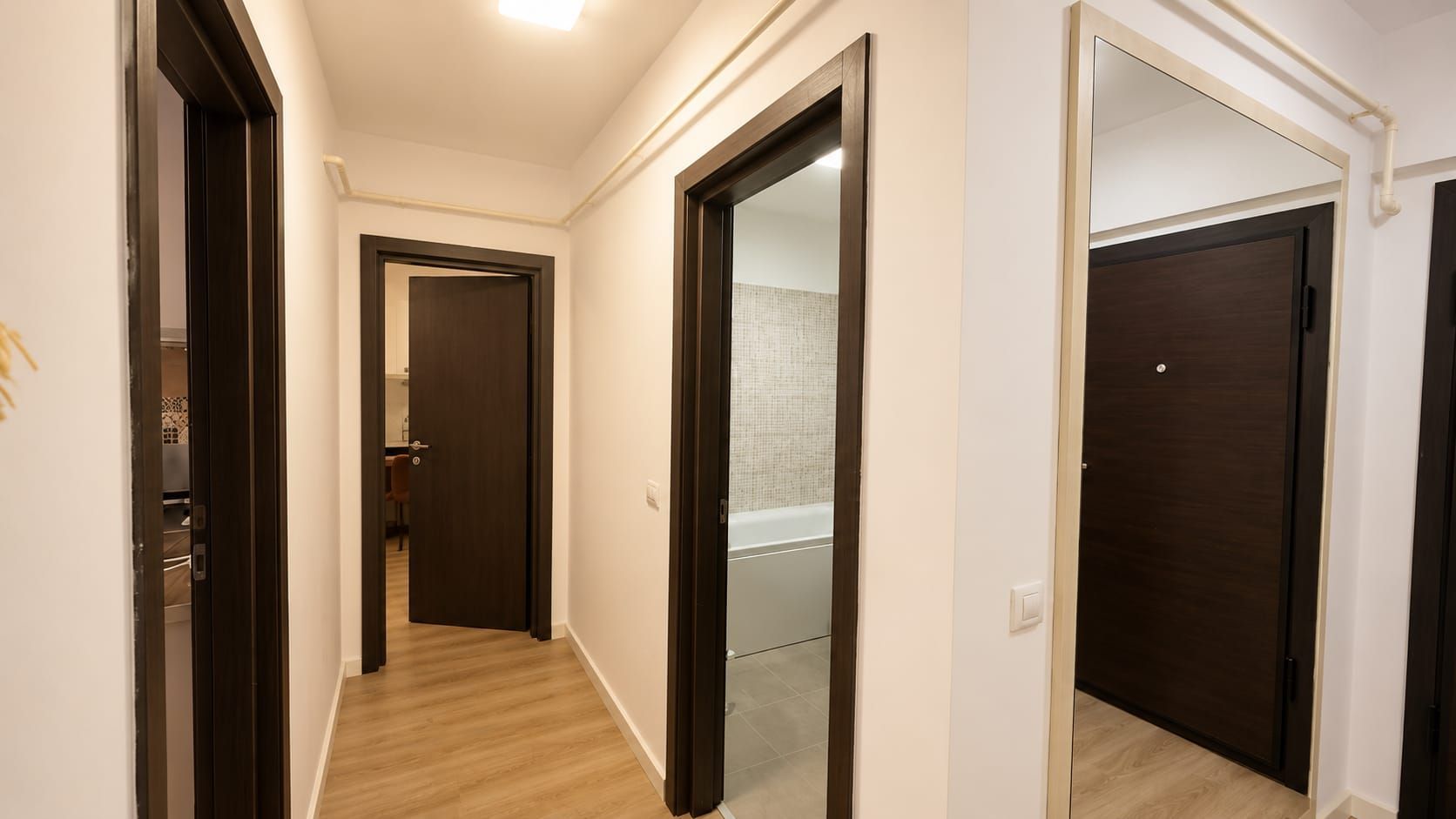 Apartament 2 camere dec 55 mp Conest Tudor Vladimirescu 500 euro - Poză 6