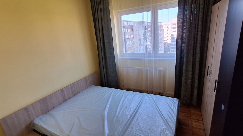 Apartament cu 3 camere - Central - Poză 12