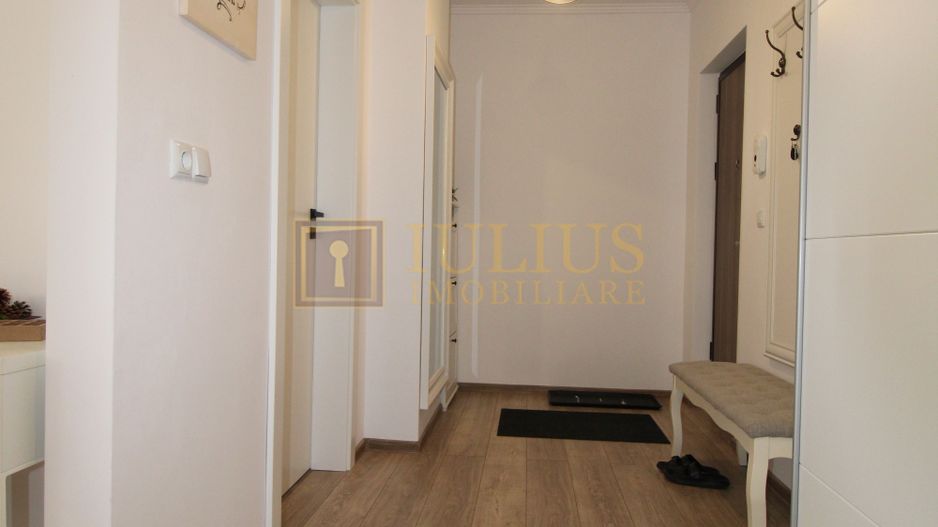 Torontal, 2 camere, centrala proprie - Poză 9