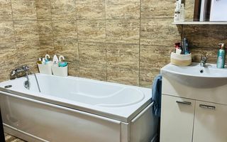 Apartament de 3 camere, 63mp, parcare, zona strazii Oasului - Poză 6