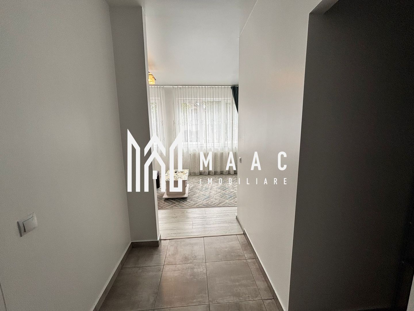 Apartament 4 camere decomandat | Terezian, Sibiu | 180 mp, curte 400 mp - Poză 34