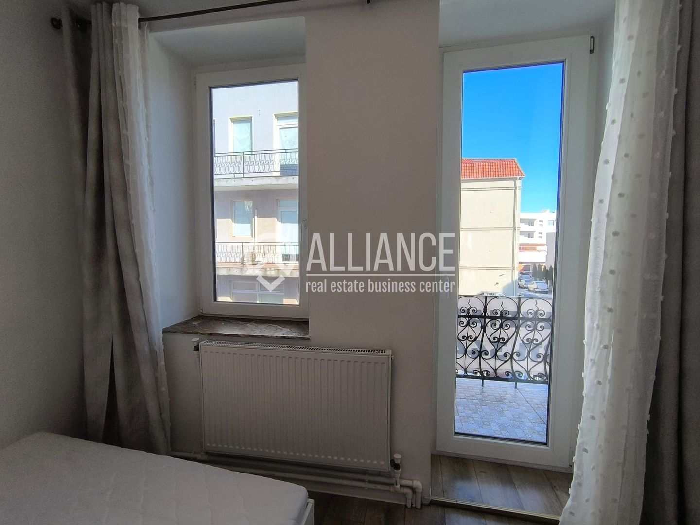 PIATA OVIDIU - 4 Camere de lux ! - Poză 2