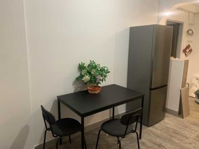 inchiriere 2 camere renovat VITAN MALL - Poză 2