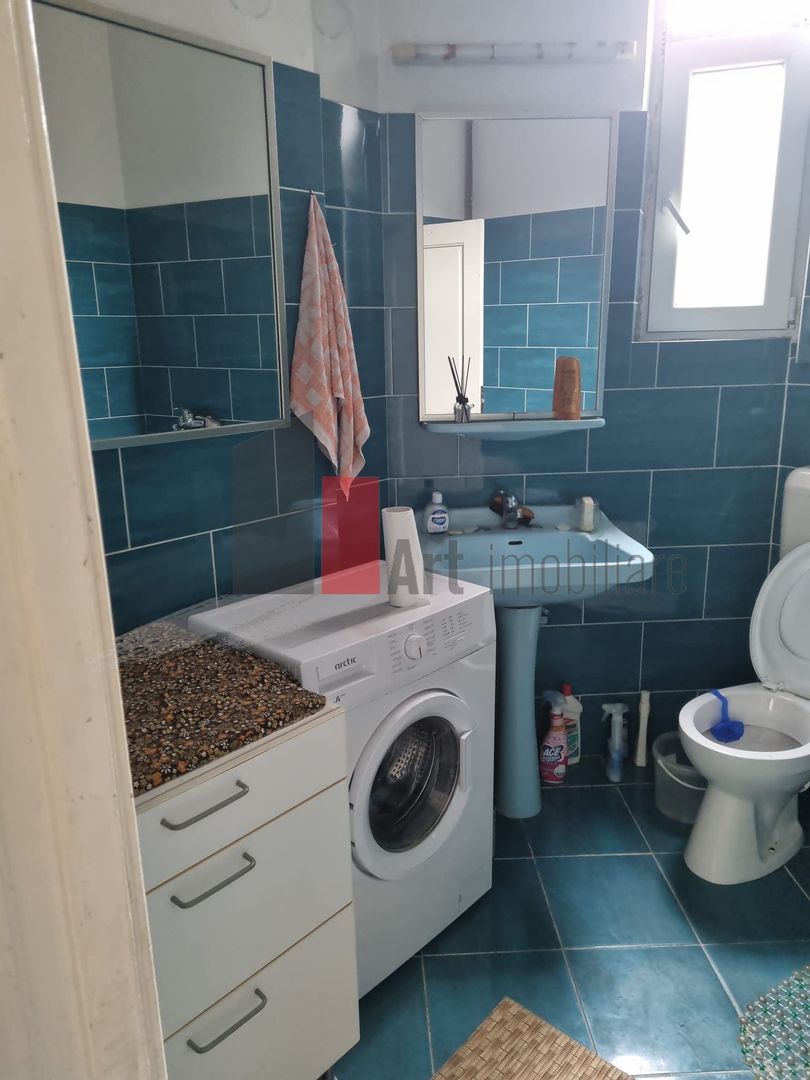 APARTAMENT 4 CAMERE  -PIATA IZVORUL RECE - Poză 3
