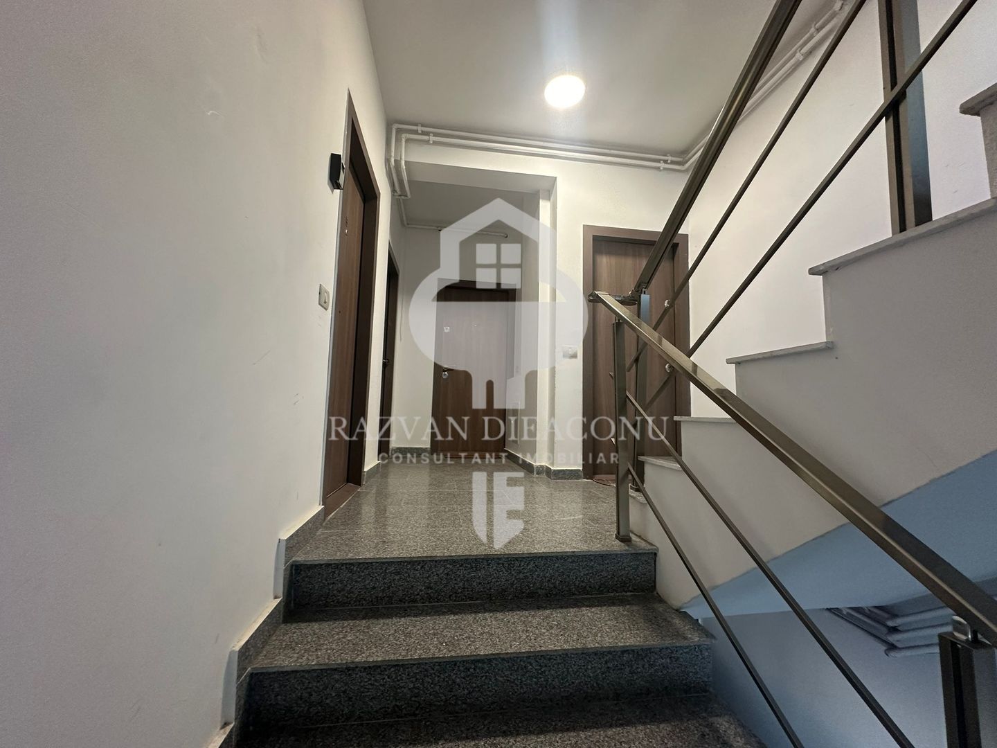 De vanzare Apartament Mamaia Nord - Poză 19