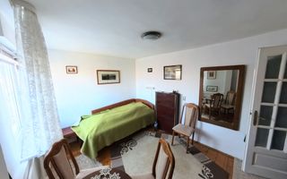 Două case în curte comună, 6 camere + 385 teren - zona semicentrală - Poză 7