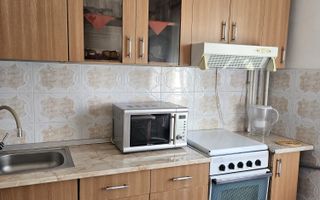 Parcul Trandafirilor, garsoniera in bloc de apartamente, loc parcare - Poză 6