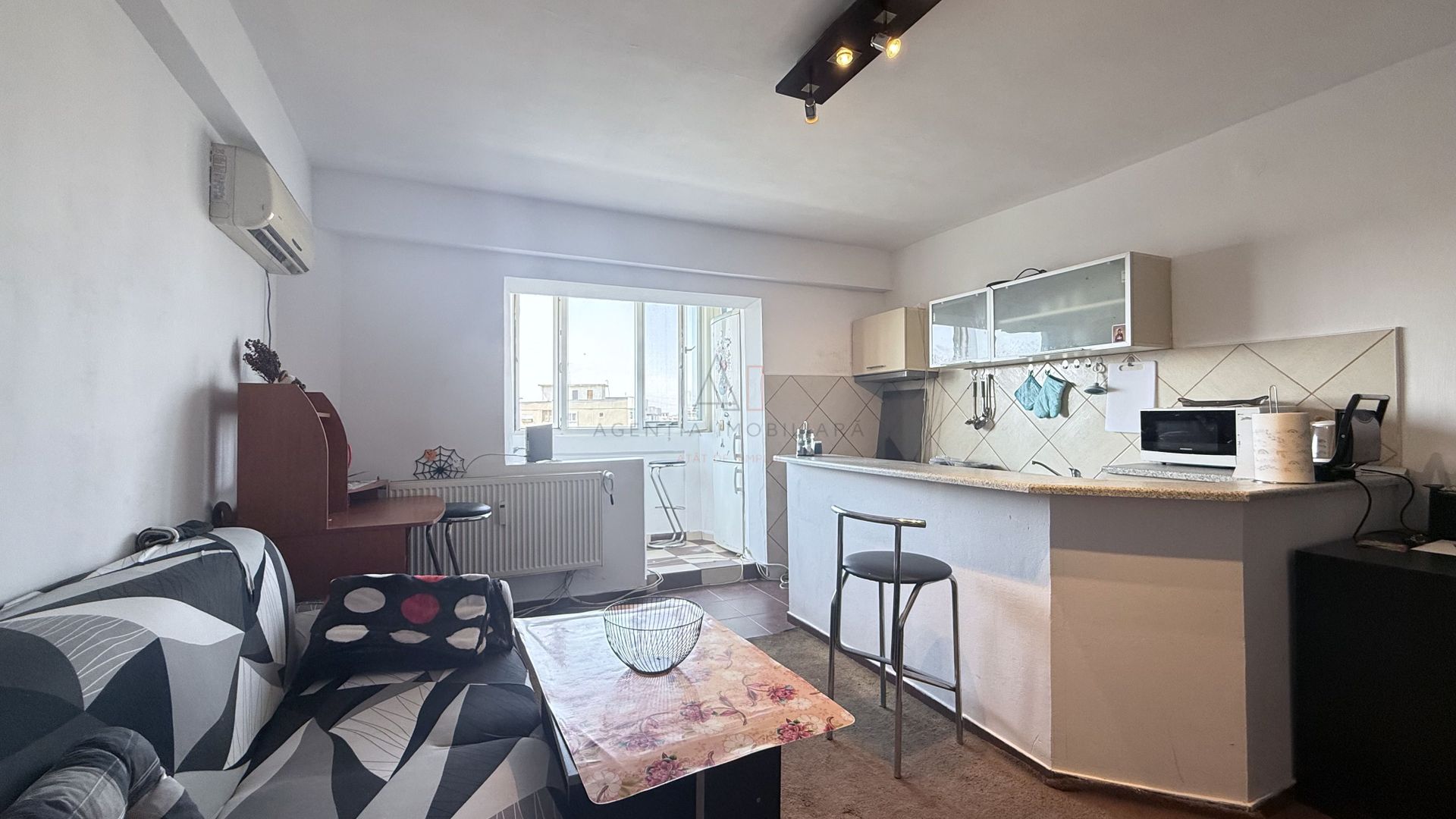 2 Camere Vizavi Parc Sebastian | Mobilat, Utilat - Poză 1