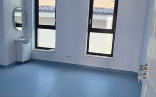 Spațiu comercial de 260 mp pentru cabinete medicale în Valea Adâncă - Poză 2