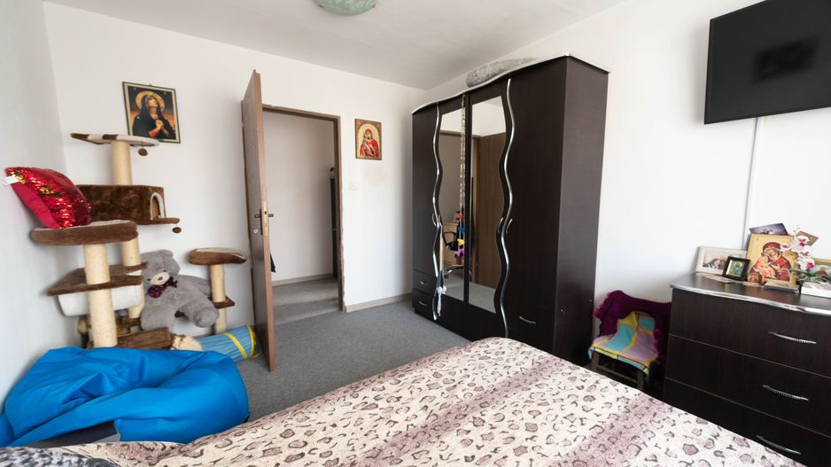 Apartament cu 3 camere de vanzare in zona Metrou Gorjului - Poză 3