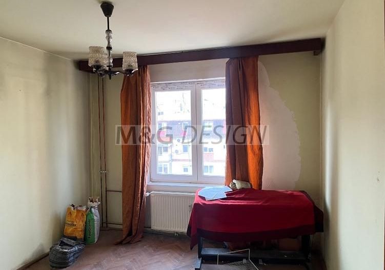 Apartament 3 camere Complexul Studentesc - Poză 3
