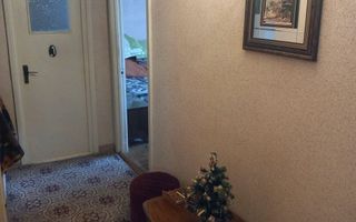 Vand apartament 3 camere, decomandat, in zona ultracentrala - Poză 11