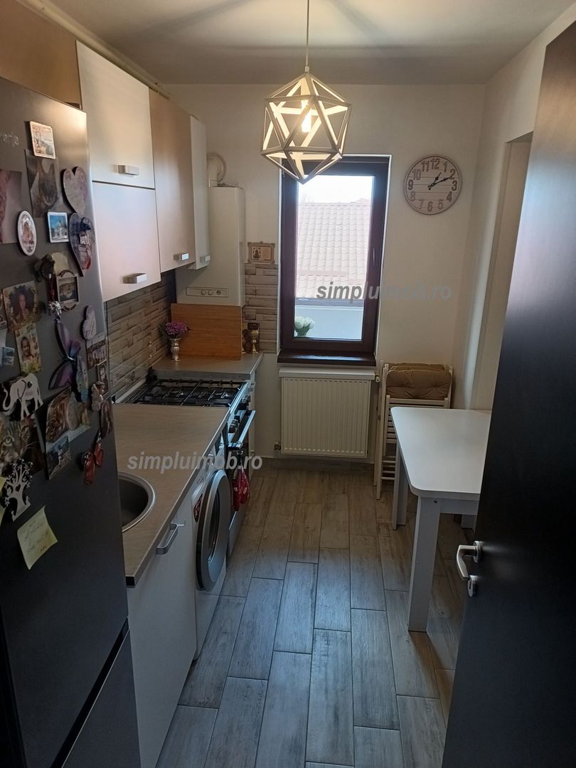 Metrou 1 Decembrie - 2 Camere Decomandat Bloc Nou Centrala Proprie - Poză 4