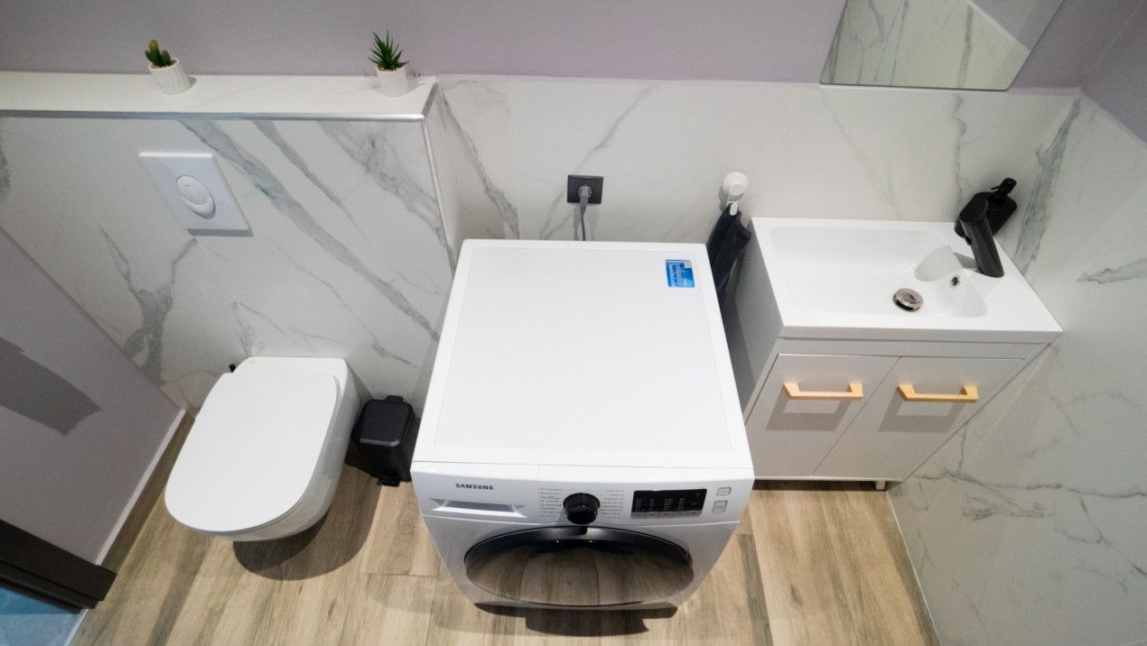 Agigea - Casa  deosebita cu piscina, mobilata si utilata complet. - Poză 33