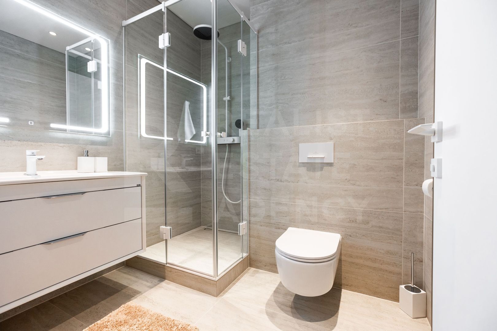 Chirie, apartament, 2 camere, str. București, Centru - Poză 12