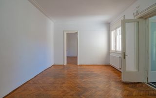 Raritate | Casa Căsătoriilor | Apartament în vilă, curte, garaj! - Poză 10