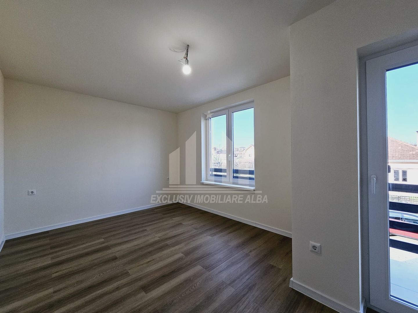 Casa in regim cuplat de vanzare, Recea - Poză 6