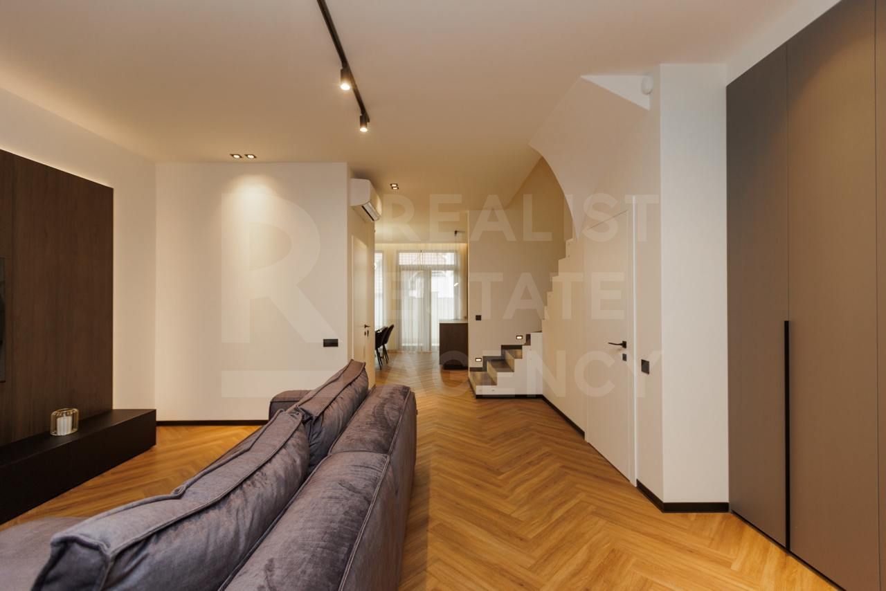 Chirie, apartament, 5 camere, str. Lacului, Centru - Poză 9