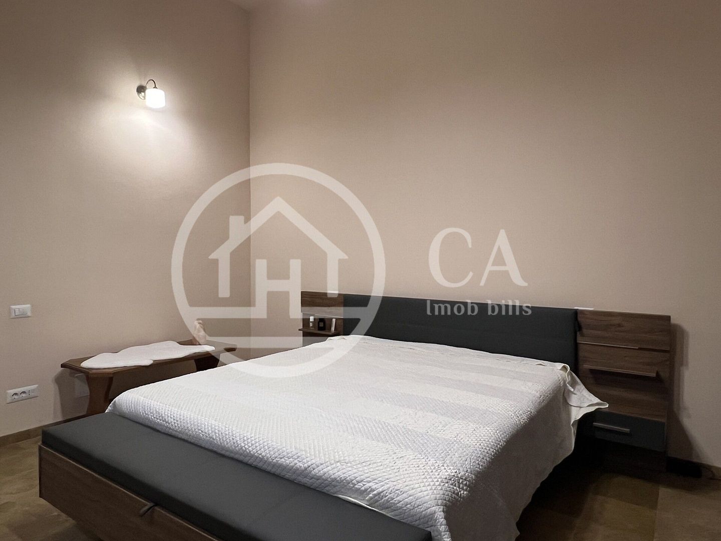Apartament cu 2 camere de vanzare Ultracentral Oradea - Poză 9