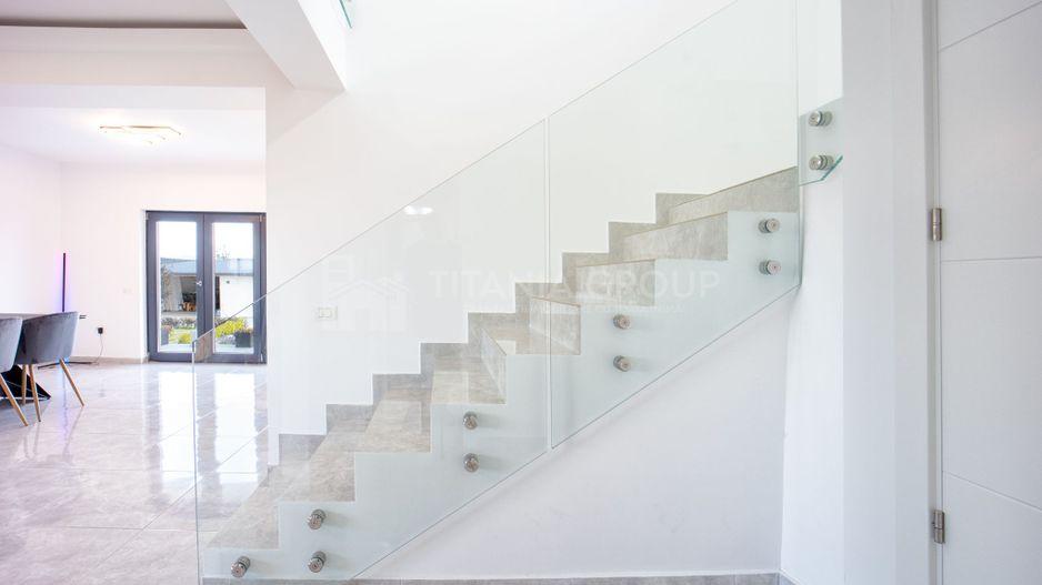 Prestigiu si eleganta! Proprietate de LUX, cu garaj si piscina -Harman - Poză 17