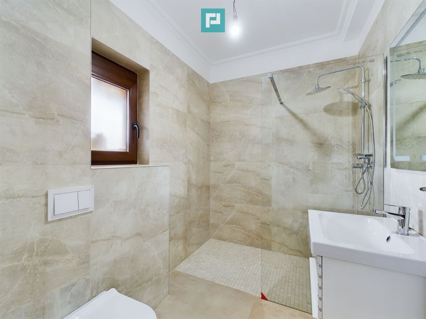 Casă tip duplex Dumbrăvița despărțit prin spațiu tehnic - Poză 17