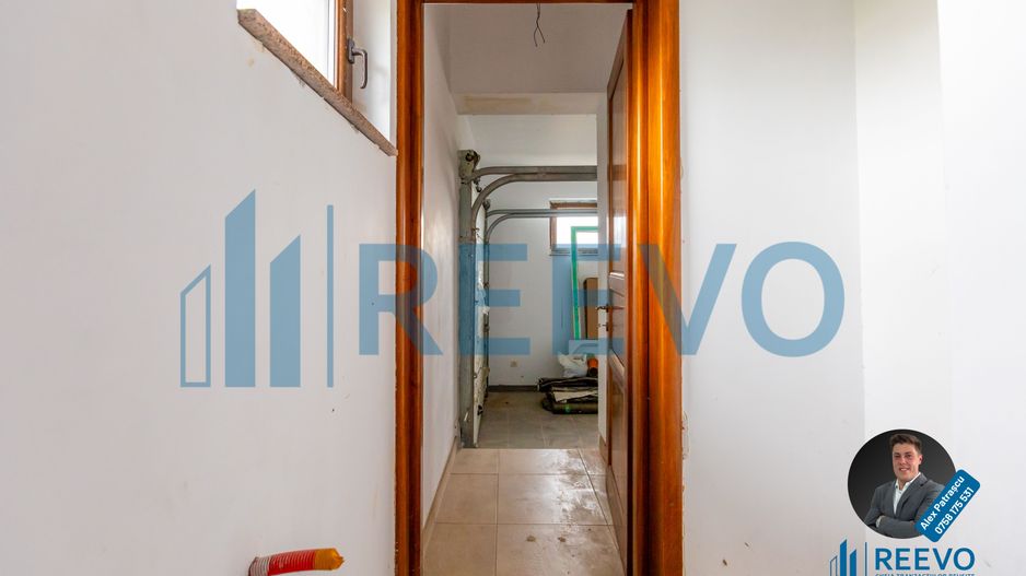 Casă/vilă de vânzare în Hemeiuș! - Poză 19