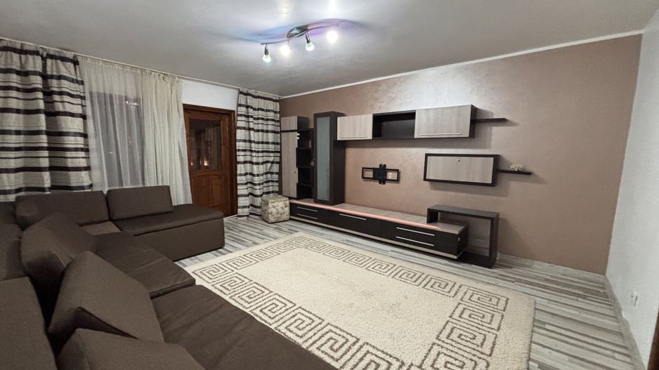 De inchiriat – Apartament 3 camere, 85 mp, partial mobilat - Poză 1