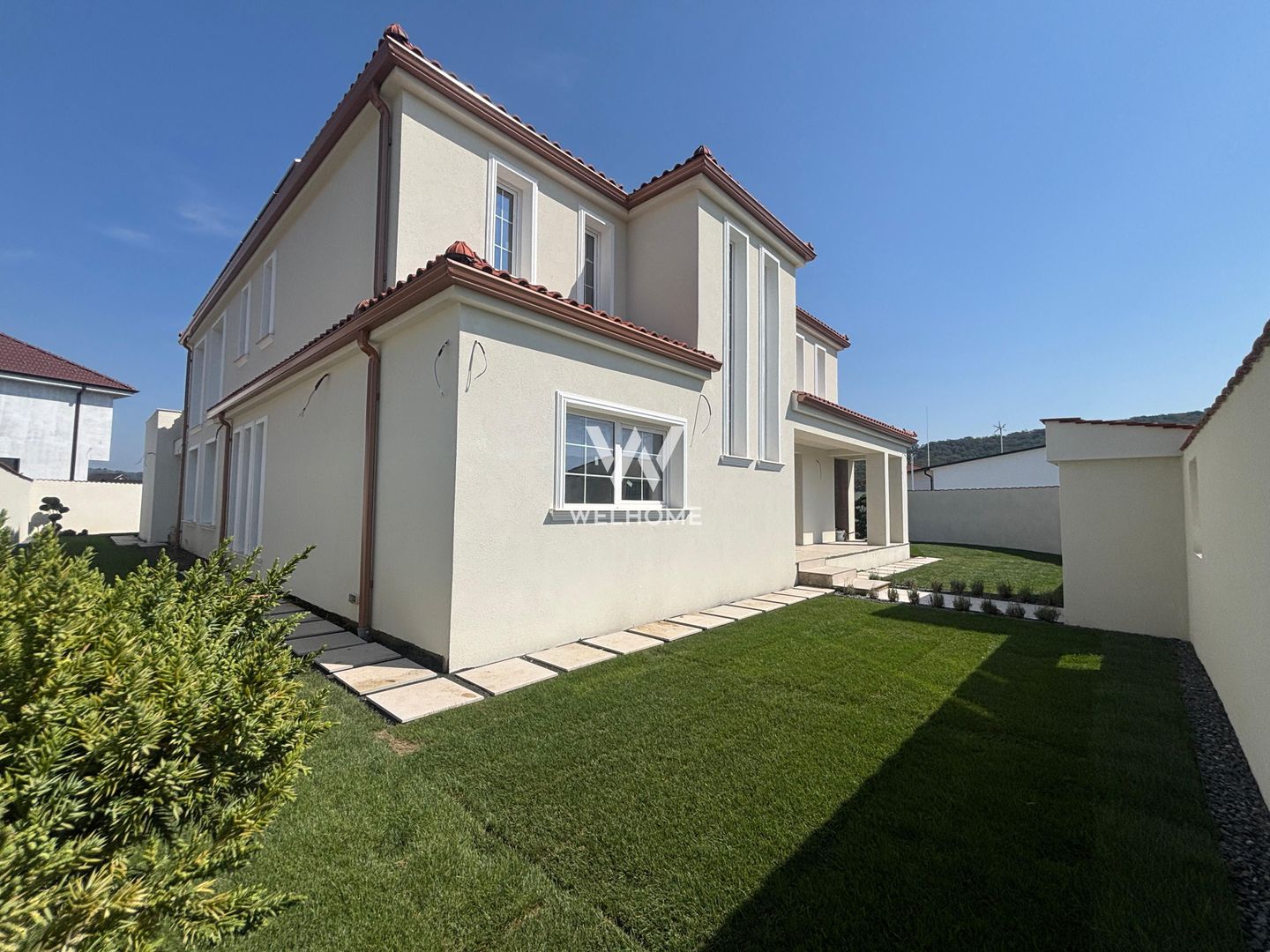 Vila EXCLUSIVISTA cu Piscina, Garaj si 3 Terase - Poză 11