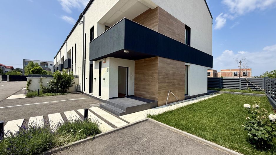 Disponibila acum in zona Matei Millo | Vila moderna 5 camere - Poză 32