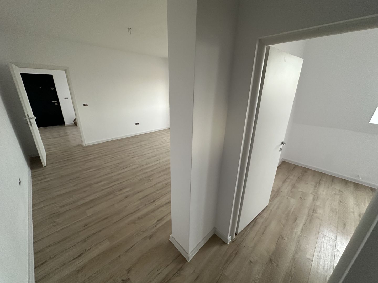 Apartament 2 camere la Mansarda zona Bucovinei - Poză 10