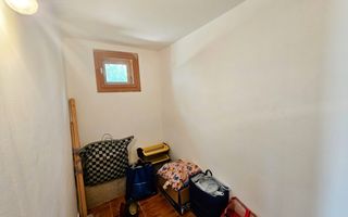Casa tip cabana de vacanta, 5 camere, 2300 mp teren, zona Schit - Poză 9