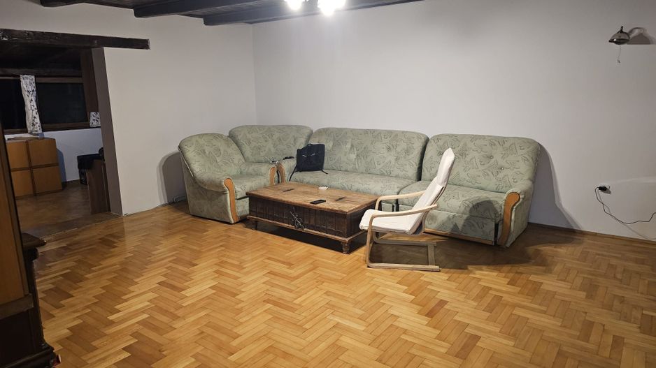 Inchiriez casa in Sanpetru - Poză 5