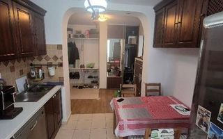 Apartament 2 camere de vânzare, Aviatiei, etaj 3/4, loc parcare inclus - Poză 9