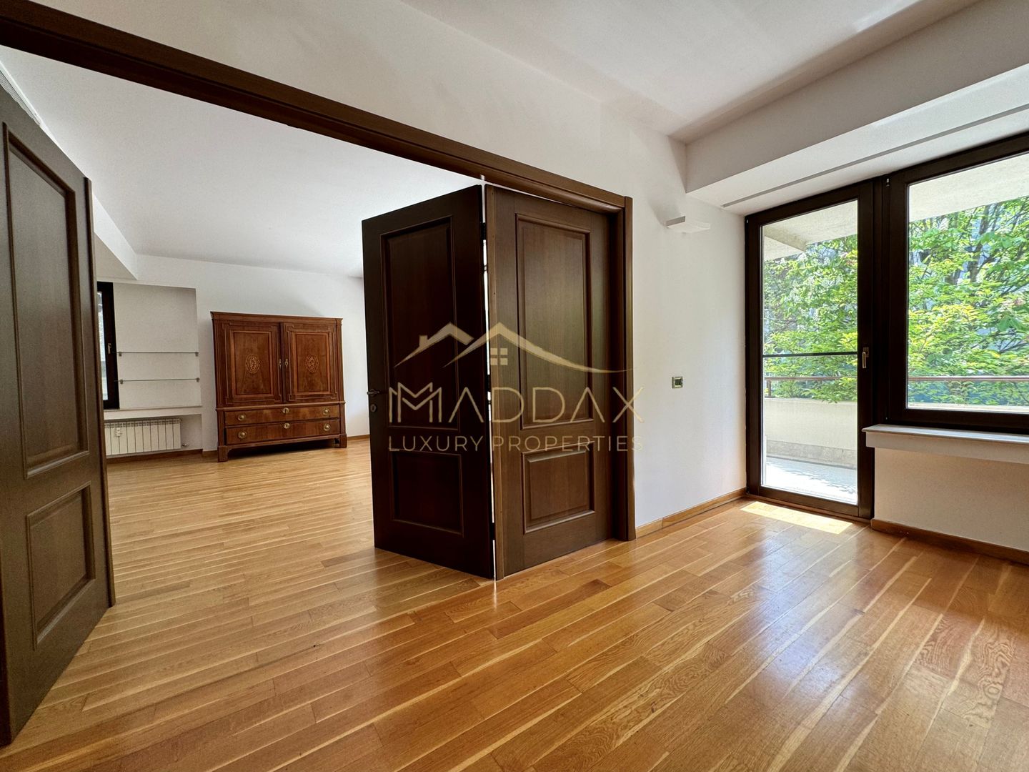 Apartament cu 4 camere 250mp* 2 parcări subterane / Dorobanti-Capitale - Poză 13