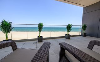 PENTHOUSE CU PISCINA, VEDERE PANORAMICA LA MARE/FALEZA OLIMP - Poză 13