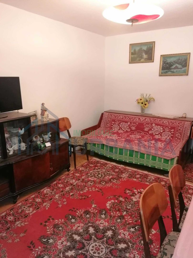 Apartament cu 2 camere, decomandat, 52 mp – Străpungerea Silvestru - Poză 1