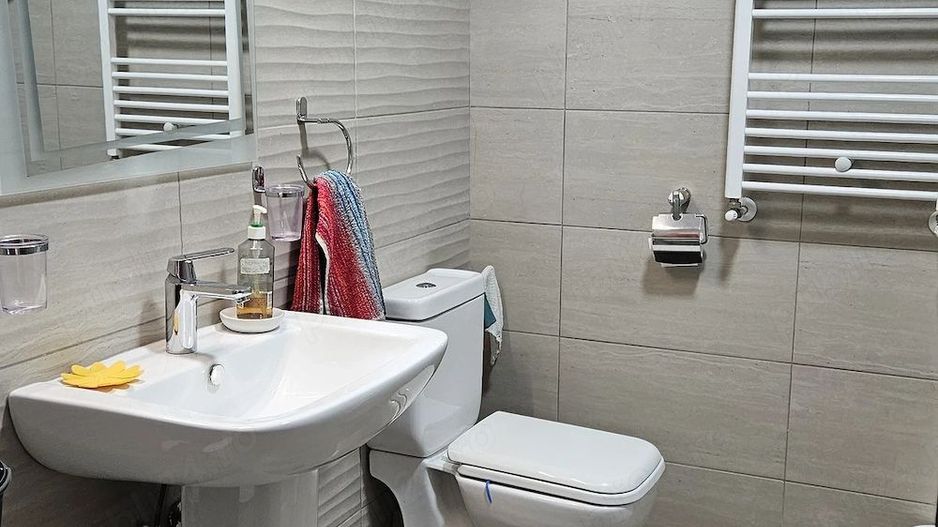 Inchiriere Apartament 2 camere-zona Berceni- centrala proprie - Poză 5