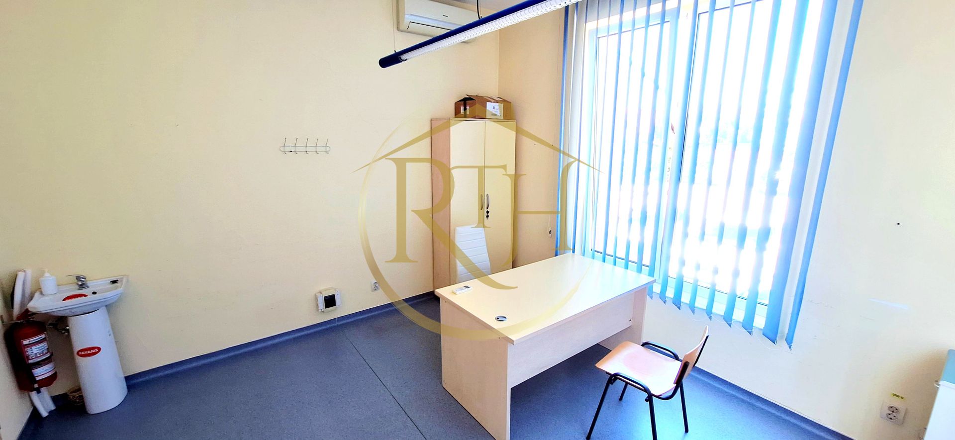 Oferim spre inchiriere, Cladire ideala pentru Clinica, Centru medical etc - Poză 11