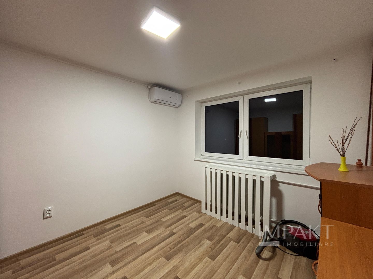 Apartament 3 Camere de vanzare - Poză 3