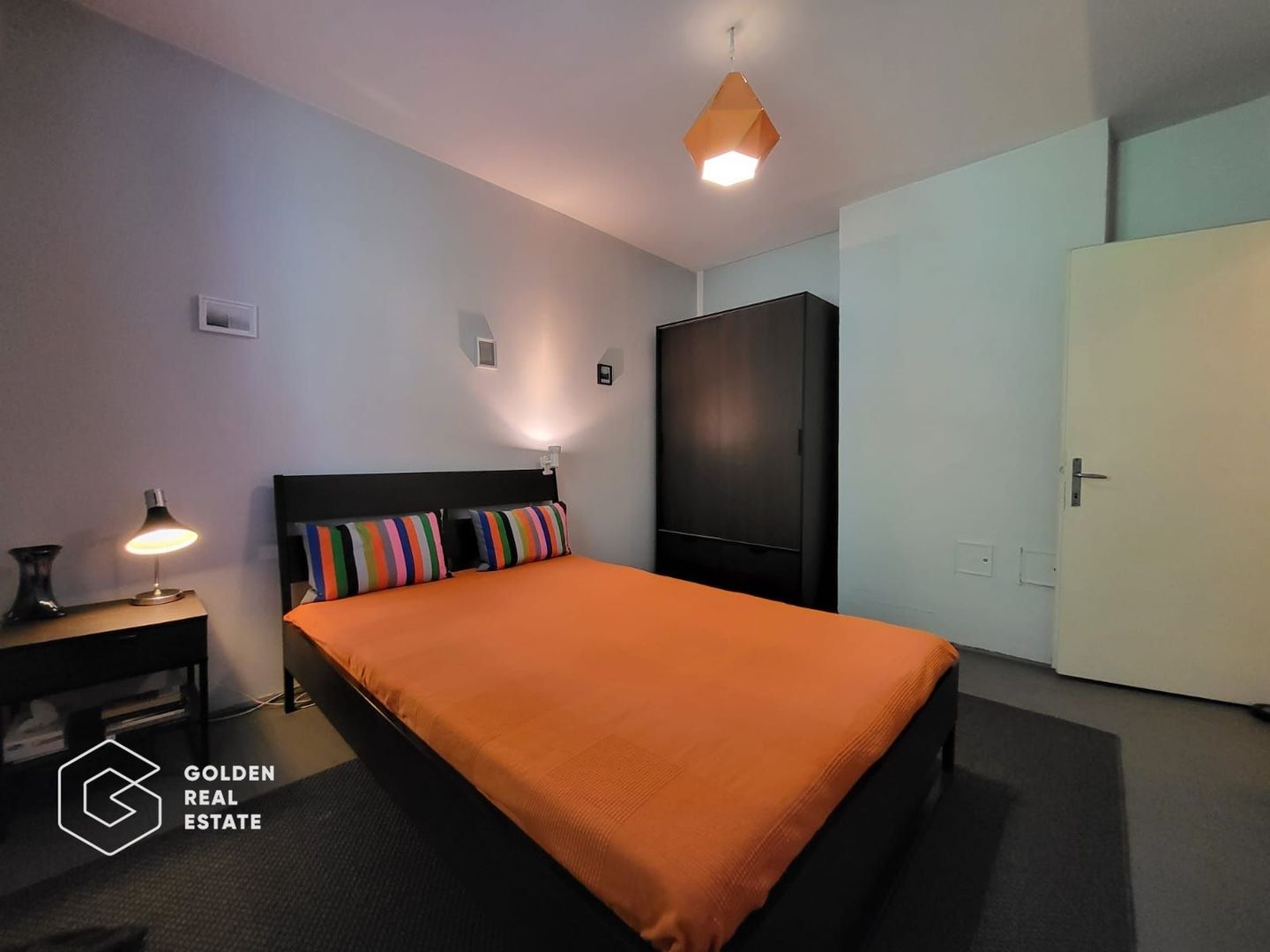 Apsrtament 2 camere, oras Lipova - Poză 6