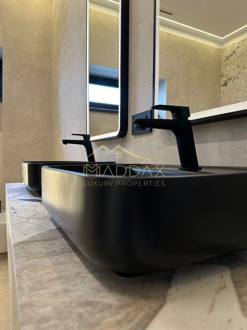 Vila individuala *432mp* + curte // 6 locuri Parcare / Pipera-Tunari - Poză 26