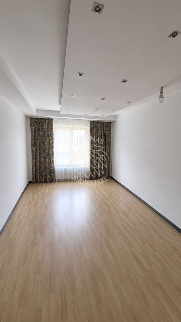 Apartament 3 camere 64 mp-2 bai-parter cu 2 intrari-Imparat Traian - Poză 2