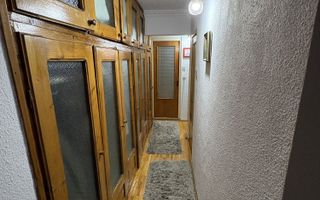 Apartament 3 camere Gorjului 3/4, decomandat, 71mp, 1982, - Poză 3