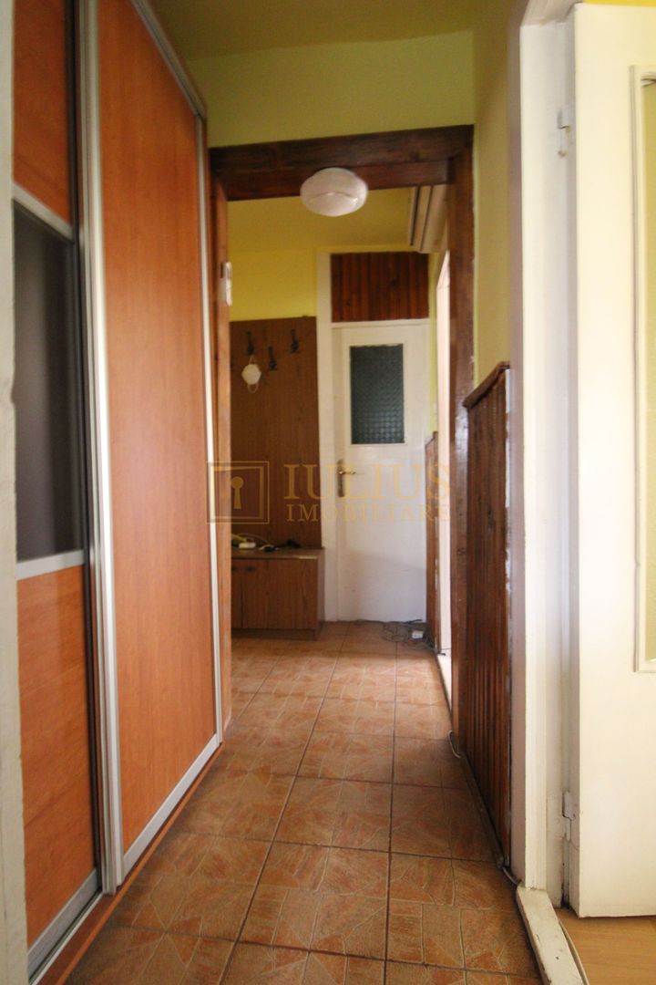 Apartament 3 camere, decomandat, 2 bai, zona Aradului - Poză 11